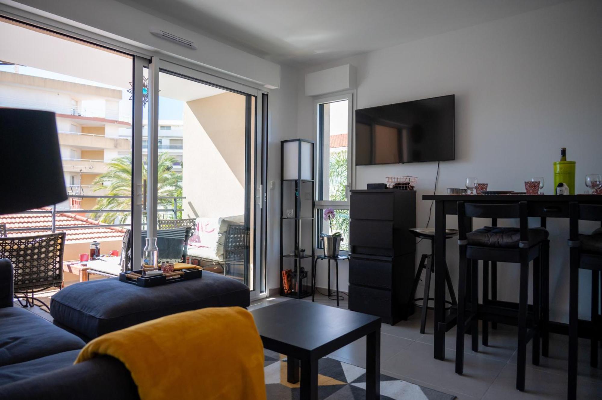 Leilighet Pws - Sunny Modern Flat Near Juan Les Pins Pinede & - Terrace & Ac! Antibes